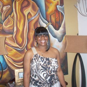 Meet your Posher, Myra